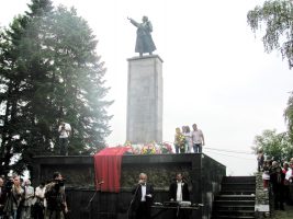55f6c193-ab53-4f5b-b035-dbd7617e2f8f_donja trnova , spomenik borcima - zrtvama fasistickog terora.jpg